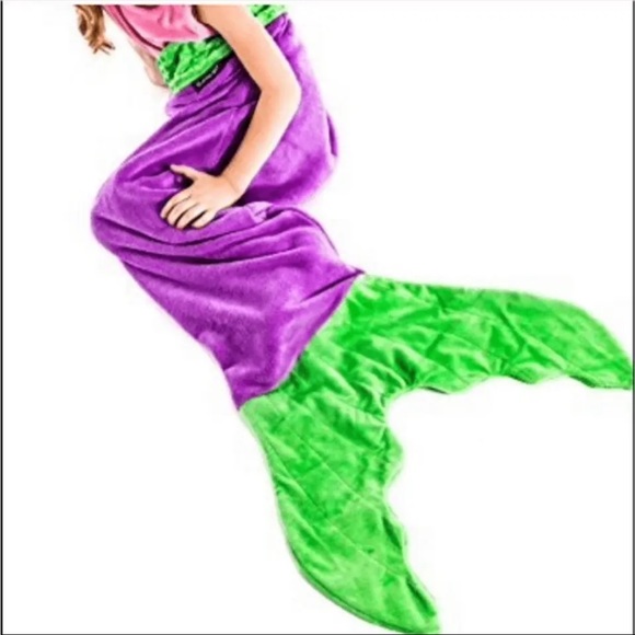 Lot of 2! Snuggie tails! Blankie tails! Mermaid & shark! Cozy kids’ blankets! - Picture 2 of 10